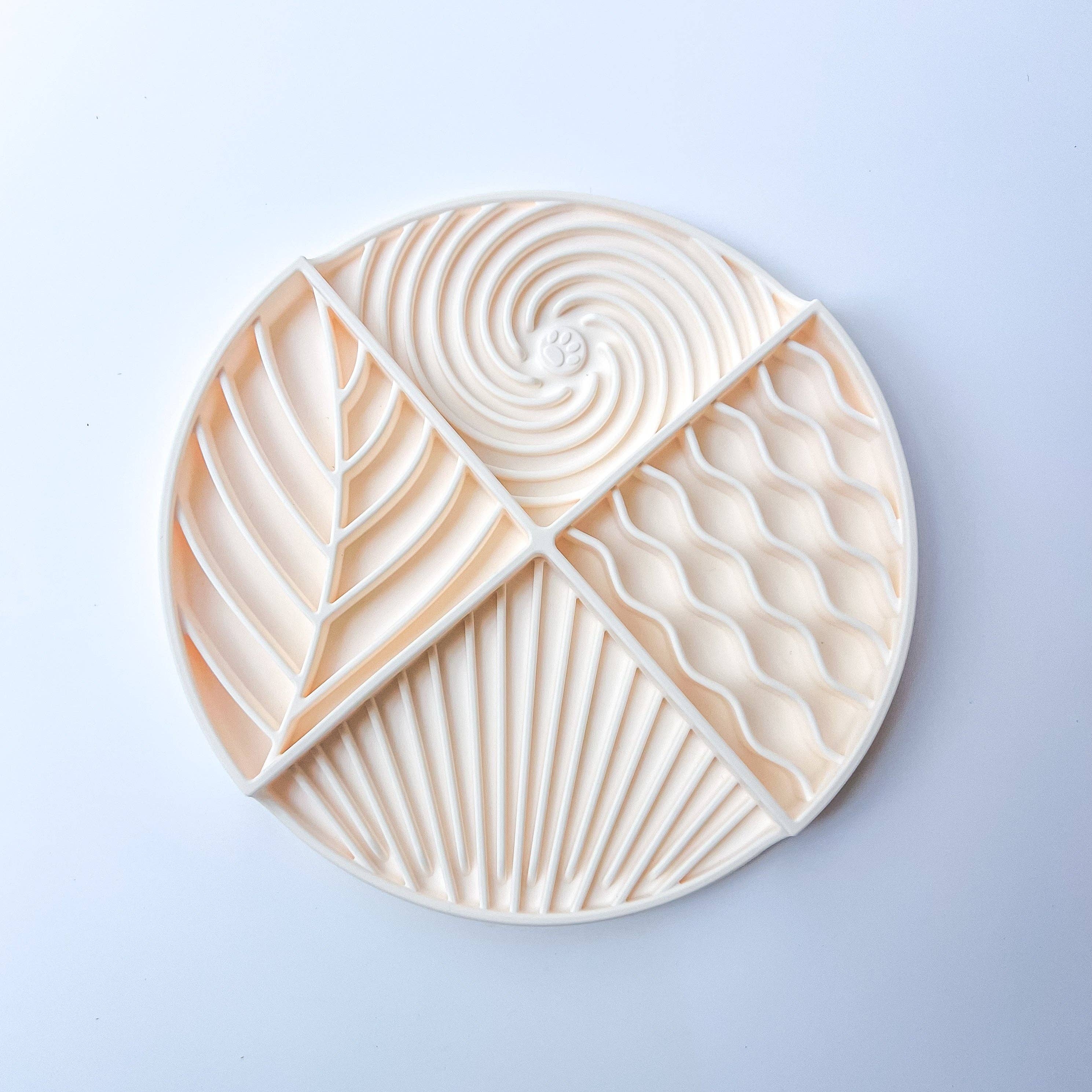 Pawsome Tails Lick Mat