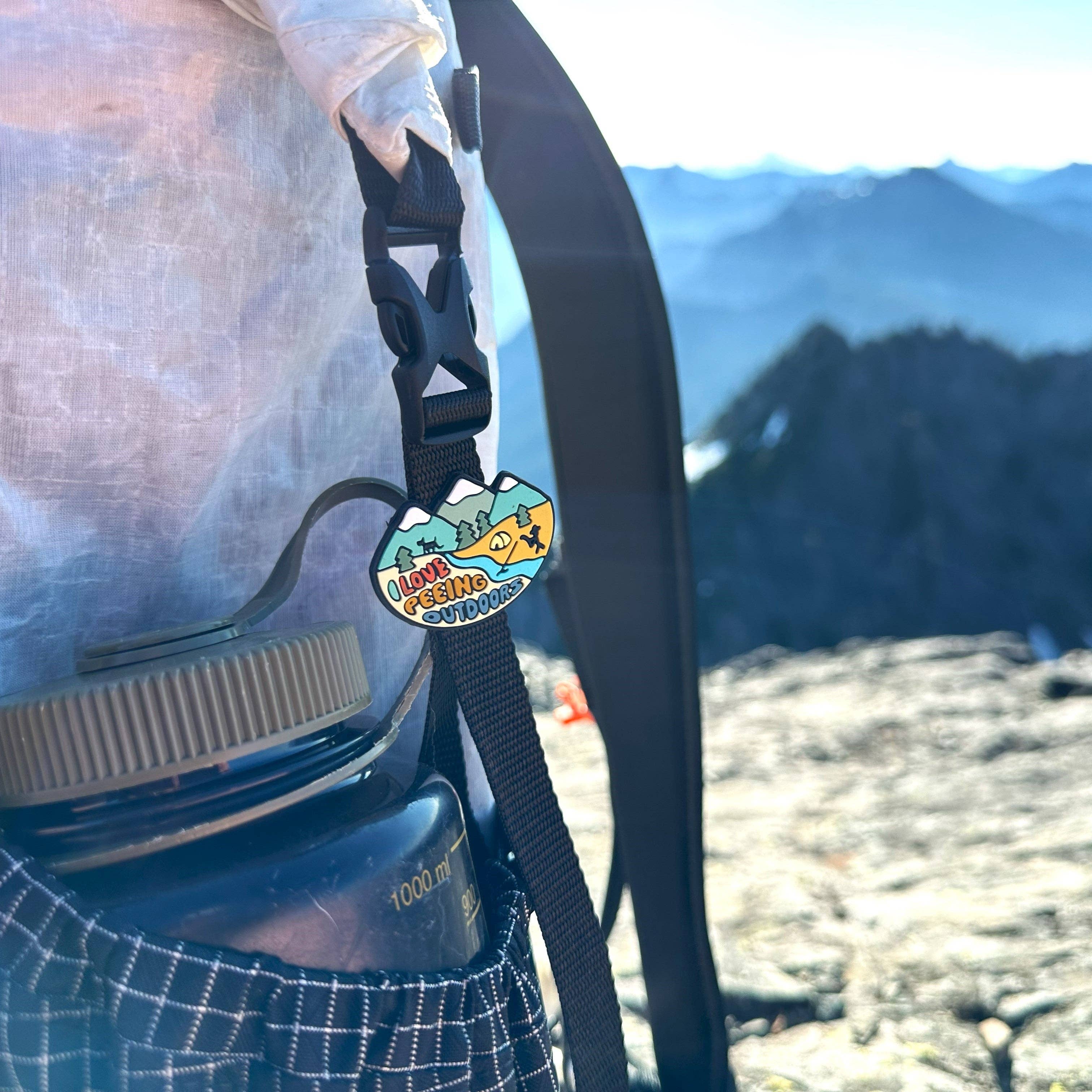 Jiby Peeing Outdoors