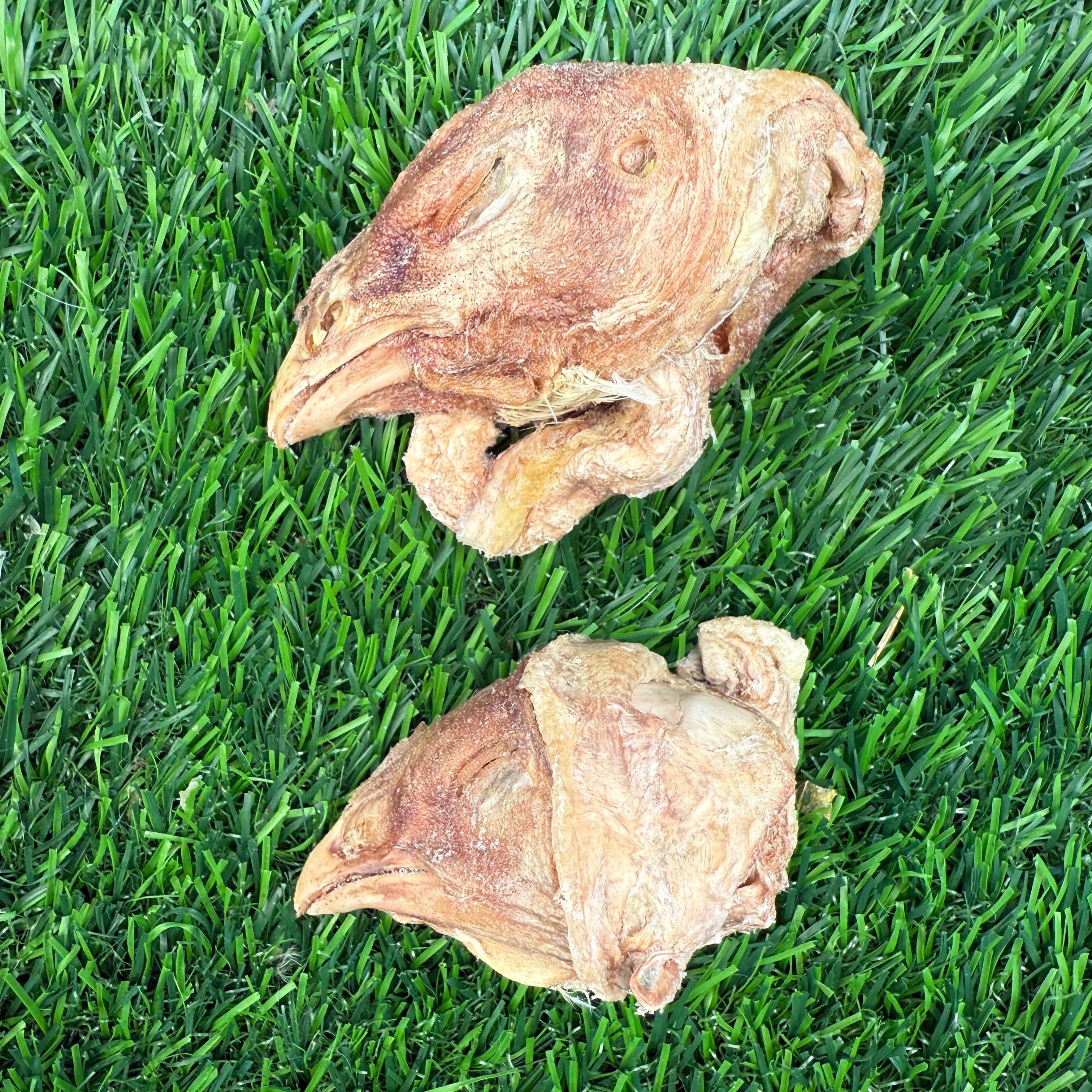 Golden Nibbles Chicken Head - Bag of 6