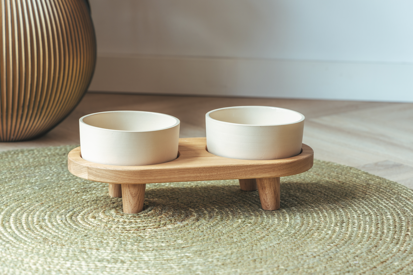 Wooden Tray for drink and food bowl size M (6cm legs)