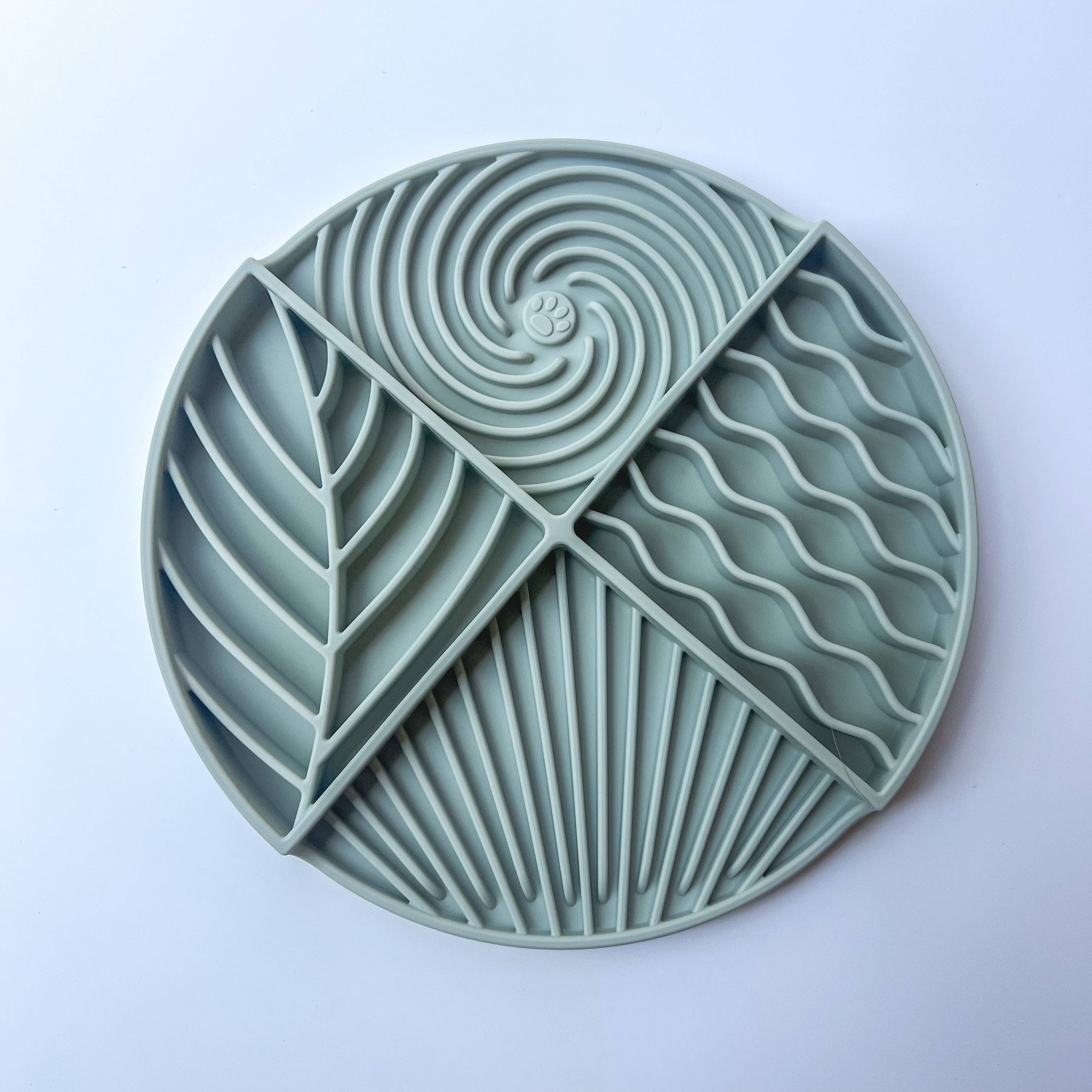 Pawsome Tails Lick Mat