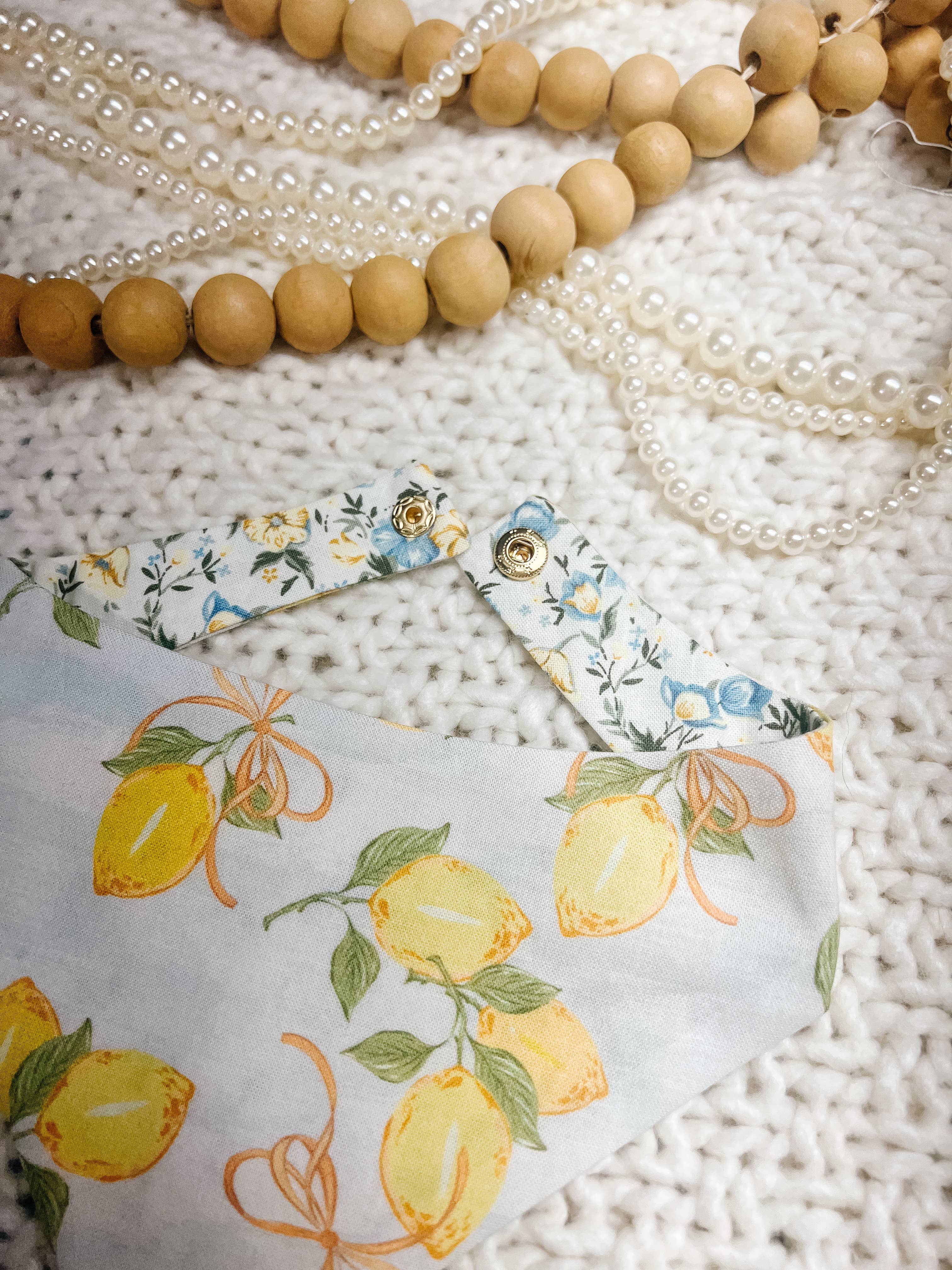 Stella Loo Lemon Snap-On Reversible Bandana