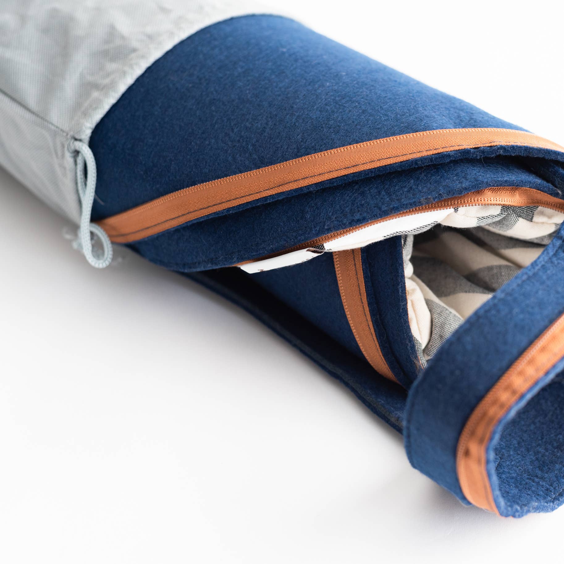 Nooee pet Pet Cave Lucy (M)