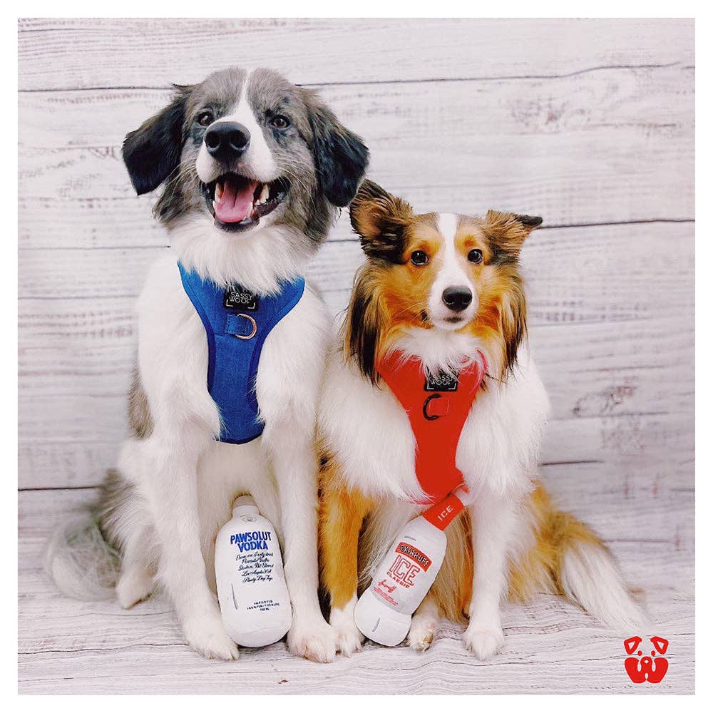PAWTY Smirruff Ice Alcohol Dog Toy