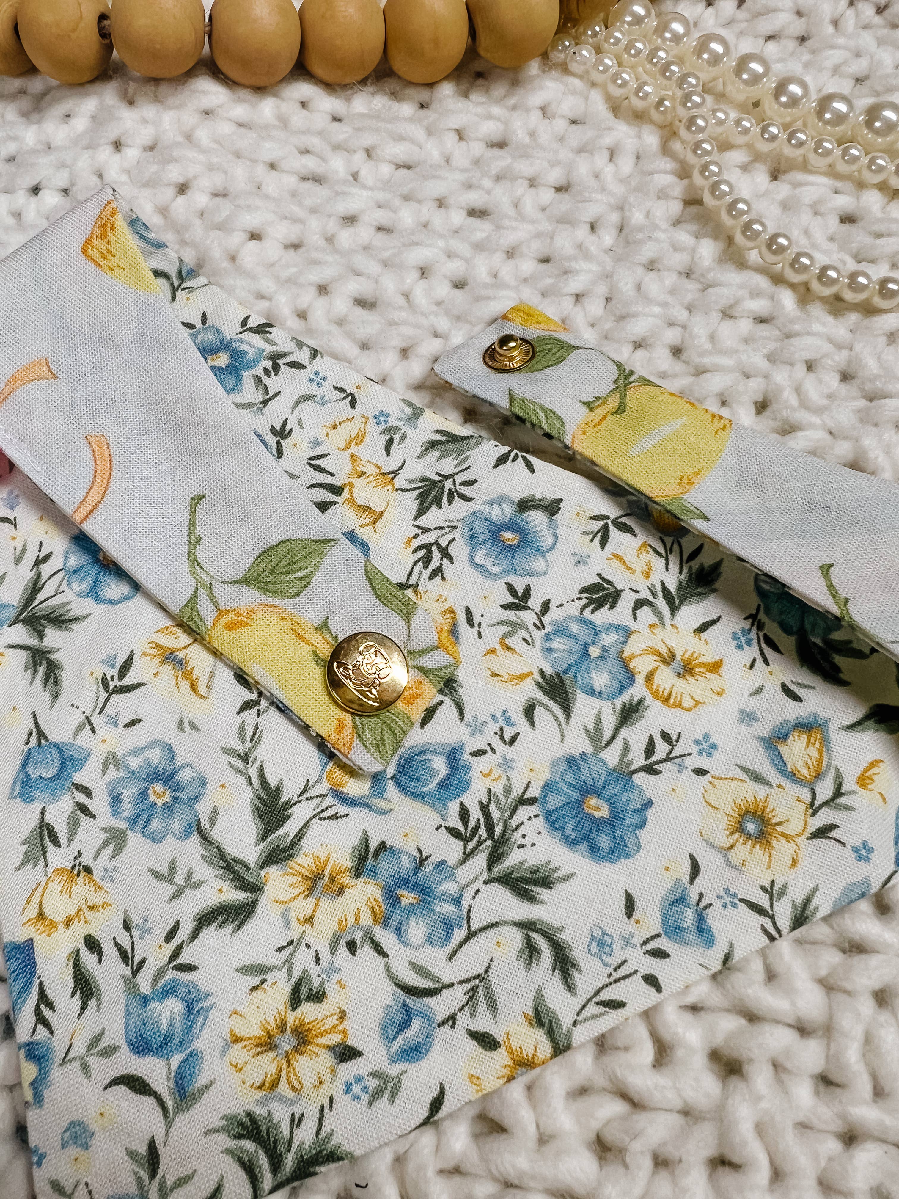 Stella Loo Lemon Snap-On Reversible Bandana