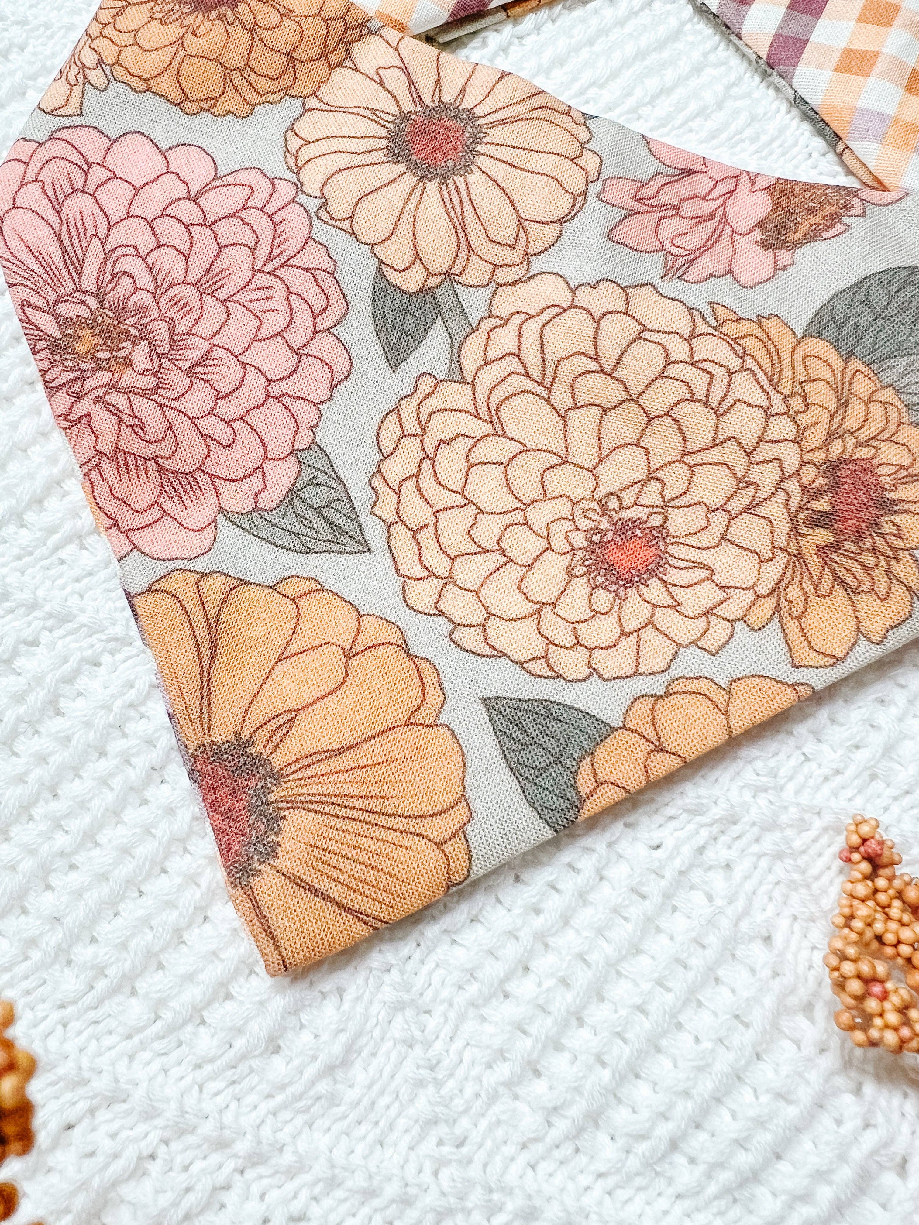 Stellaloo Vintage Floral Snap-On Reversible Dog Bandana
