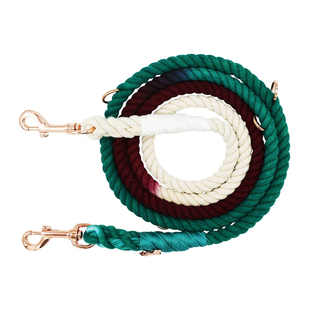 SASSY WOOF Hands Free Rope Leash - Holly Jolly